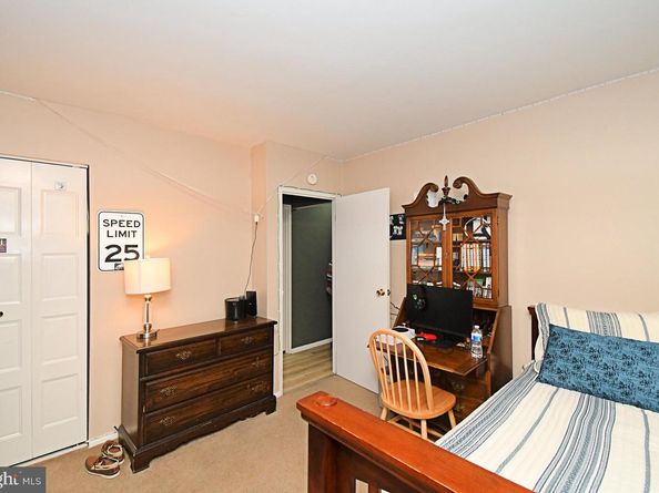 88 Hampstead Drive 88, Ambler PA 19002