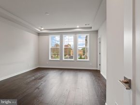 7552 Sawyer Farm Way 1405, Mclean VA 22102