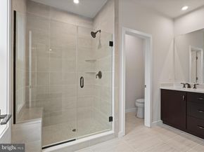 7552 Sawyer Farm Way 1405, Mclean VA 22102