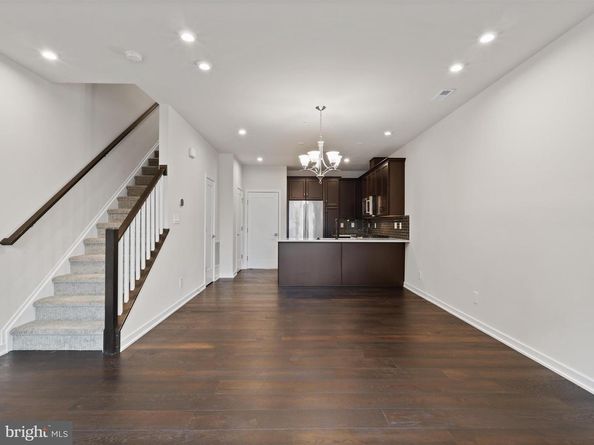 7552 Sawyer Farm Way 1405, Mclean VA 22102