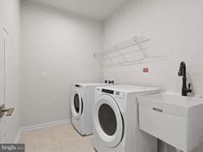 7552 Sawyer Farm Way 1405, Mclean VA 22102