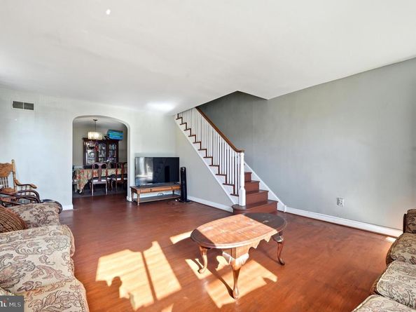 1133 Knorr Street, Philadelphia PA 19111