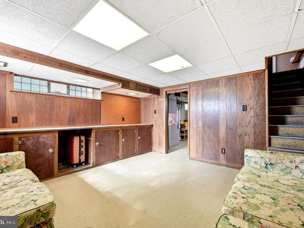 1133 Knorr Street, Philadelphia PA 19111