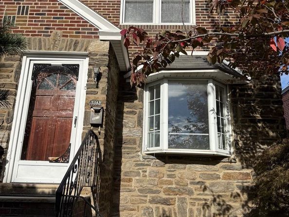 3011 Teesdale Street, Philadelphia PA 19152