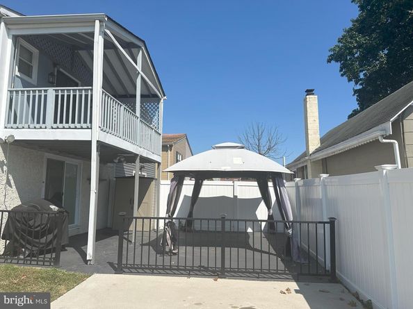 9301 State Road, Philadelphia PA 19114