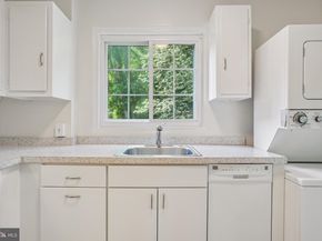 3576 Martha Custis Drive, Alexandria VA 22302