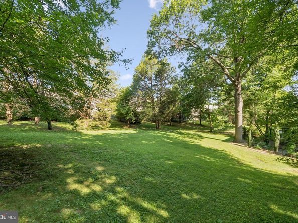 3576 Martha Custis Drive, Alexandria VA 22302