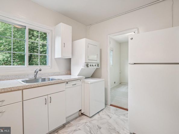 3576 Martha Custis Drive, Alexandria VA 22302