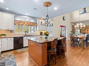 63 Woodside Lane, New Hope PA 18938