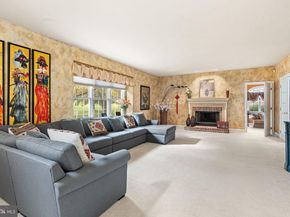 63 Woodside Lane, New Hope PA 18938