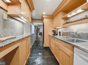 304 N Alfred Street, Alexandria VA 22314