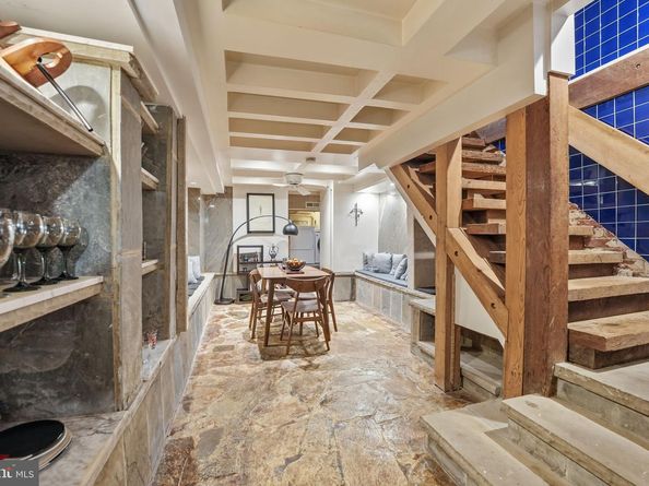 304 N Alfred Street, Alexandria VA 22314