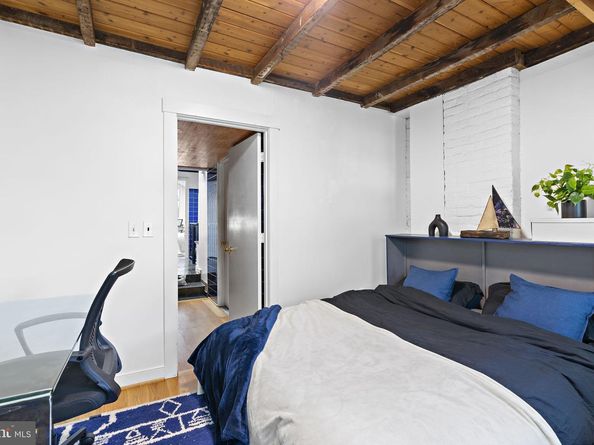 304 N Alfred Street, Alexandria VA 22314