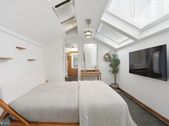 304 N Alfred Street, Alexandria VA 22314