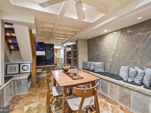 304 N Alfred Street, Alexandria VA 22314