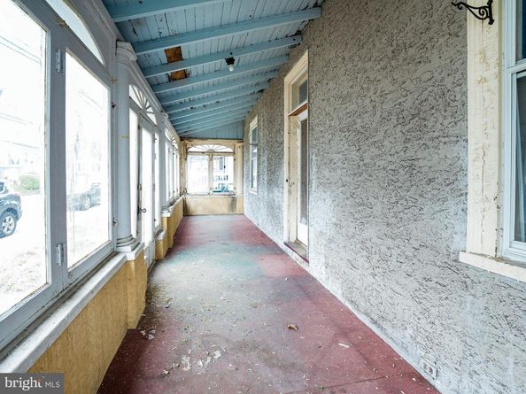 28 S Warner Avenue, Bryn Mawr PA 19010