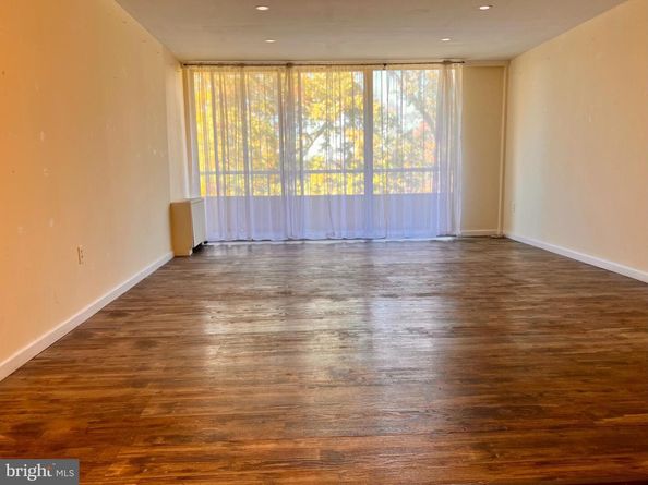 100 West Avenue 418S, Jenkintown PA 19046