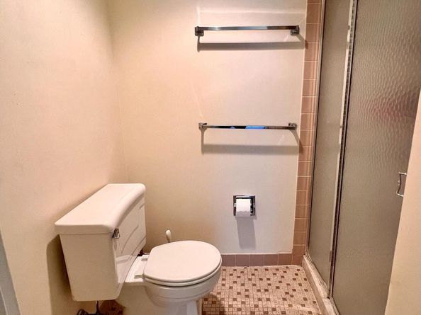 100 West Avenue 418S, Jenkintown PA 19046