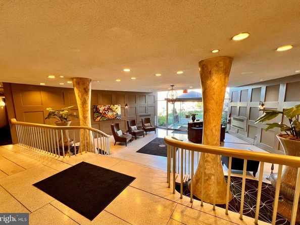 100 West Avenue 418S, Jenkintown PA 19046