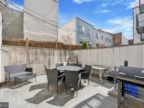 635 N 13TH Street A, Philadelphia PA 19123