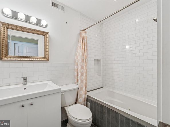 635 N 13TH Street A, Philadelphia PA 19123