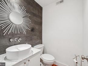 635 N 13TH Street A, Philadelphia PA 19123