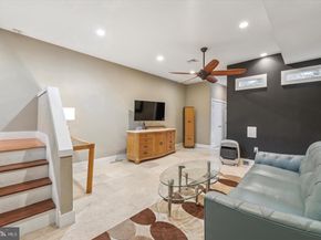 635 N 13TH Street A, Philadelphia PA 19123