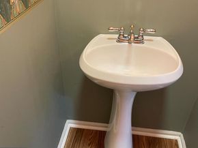 404 Dresher Road G, Horsham PA 19044