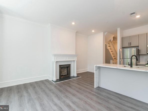 4238 Spruce Street, Philadelphia PA 19104