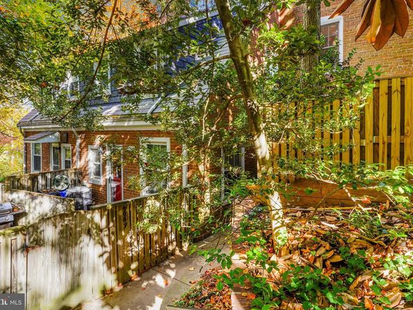 4673 34TH Street S, Arlington VA 22206