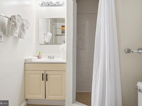 4673 34TH Street S, Arlington VA 22206