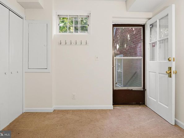 4673 34TH Street S, Arlington VA 22206