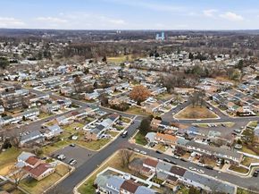 6301 Powder Horn Ct, Bensalem PA 19020