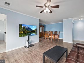 549 Florida Avenue 201, Herndon VA 20170