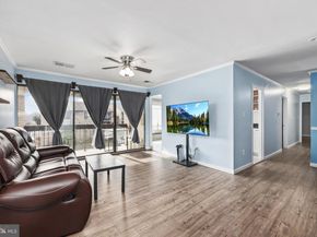 549 Florida Avenue 201, Herndon VA 20170