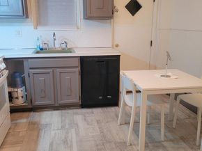 1728 Church Lane, Philadelphia PA 19141