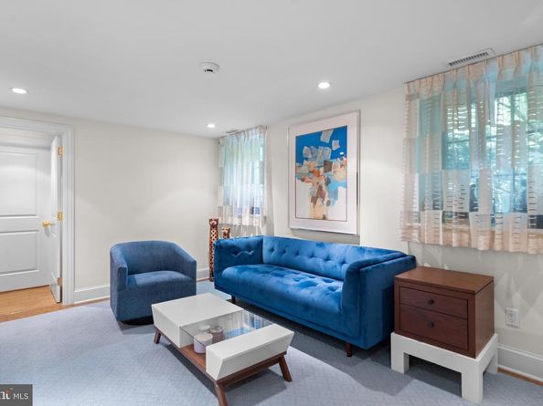 26 Old Gulph Road, Gladwyne PA 19035