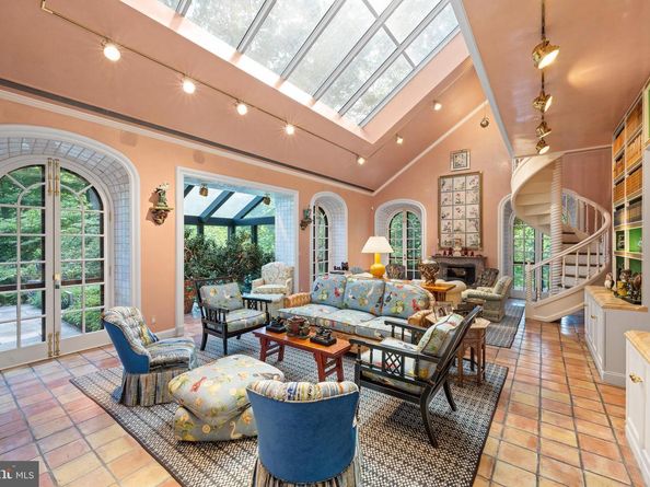 26 Old Gulph Road, Gladwyne PA 19035