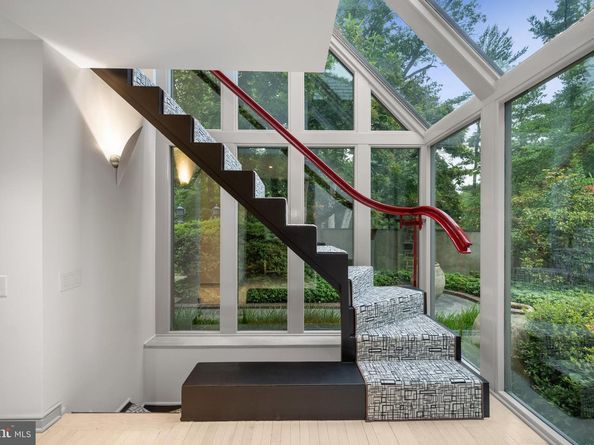 26 Old Gulph Road, Gladwyne PA 19035