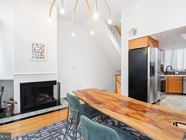 210 Church Street 1J, Philadelphia PA 19106