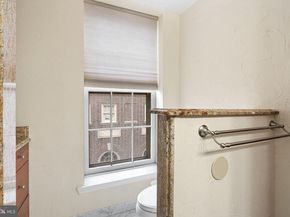 210 Church Street 1J, Philadelphia PA 19106