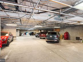 210 Church Street 1J, Philadelphia PA 19106