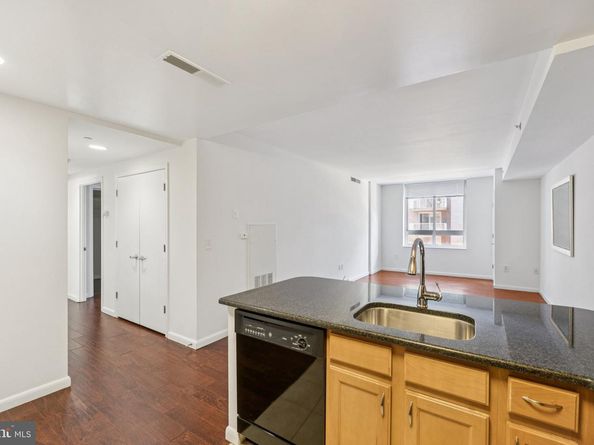 355 I Street SW 410, Washington DC 20024