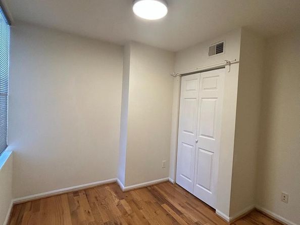 1008 Winton Street, Philadelphia PA 19148