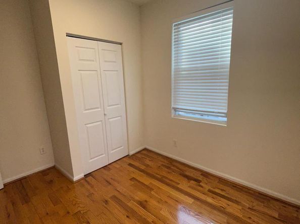 1008 Winton Street, Philadelphia PA 19148