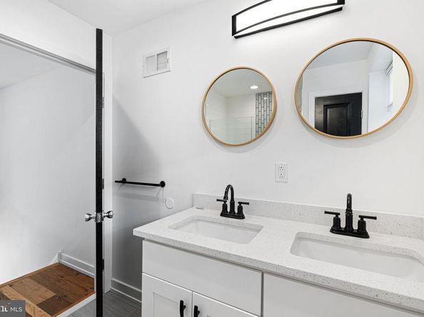 1845 Tree Street, Philadelphia PA 19145