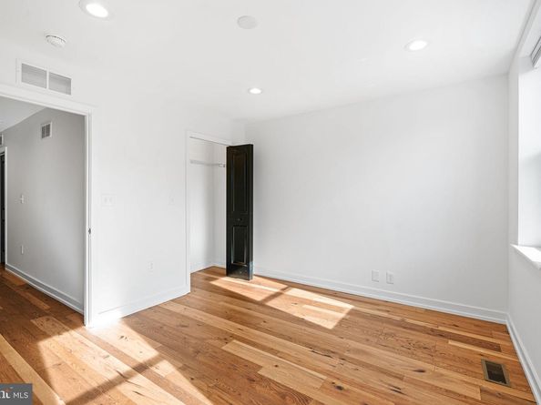 1845 Tree Street, Philadelphia PA 19145