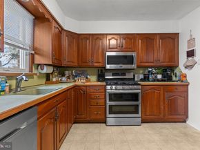 1117 Surrey Road, Philadelphia PA 19115