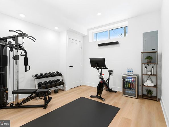 2619 Cedar Street, Philadelphia PA 19125