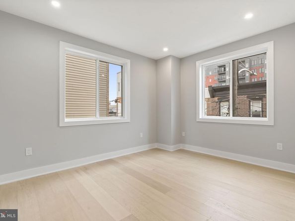 2619 Cedar Street, Philadelphia PA 19125